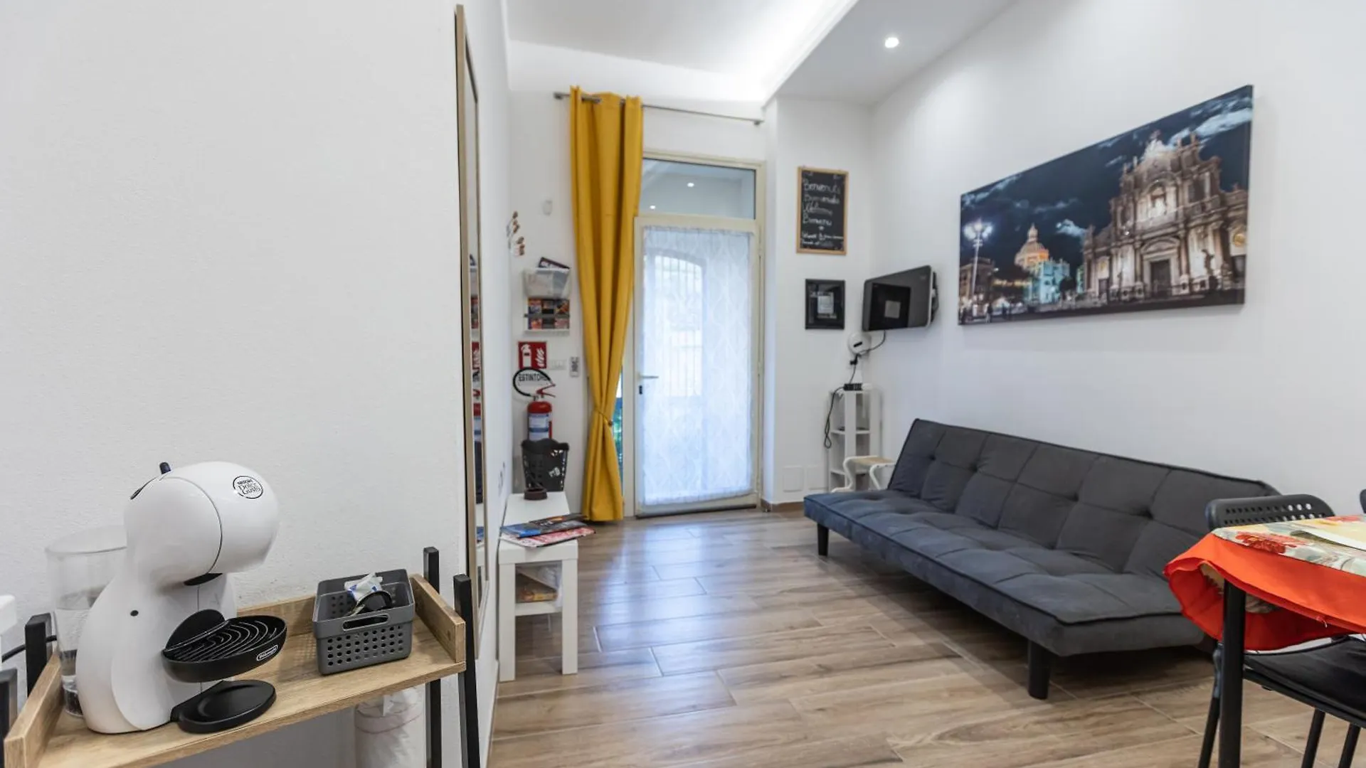 Vila Al Castello-Independent House Katánie 0*,  Itálie