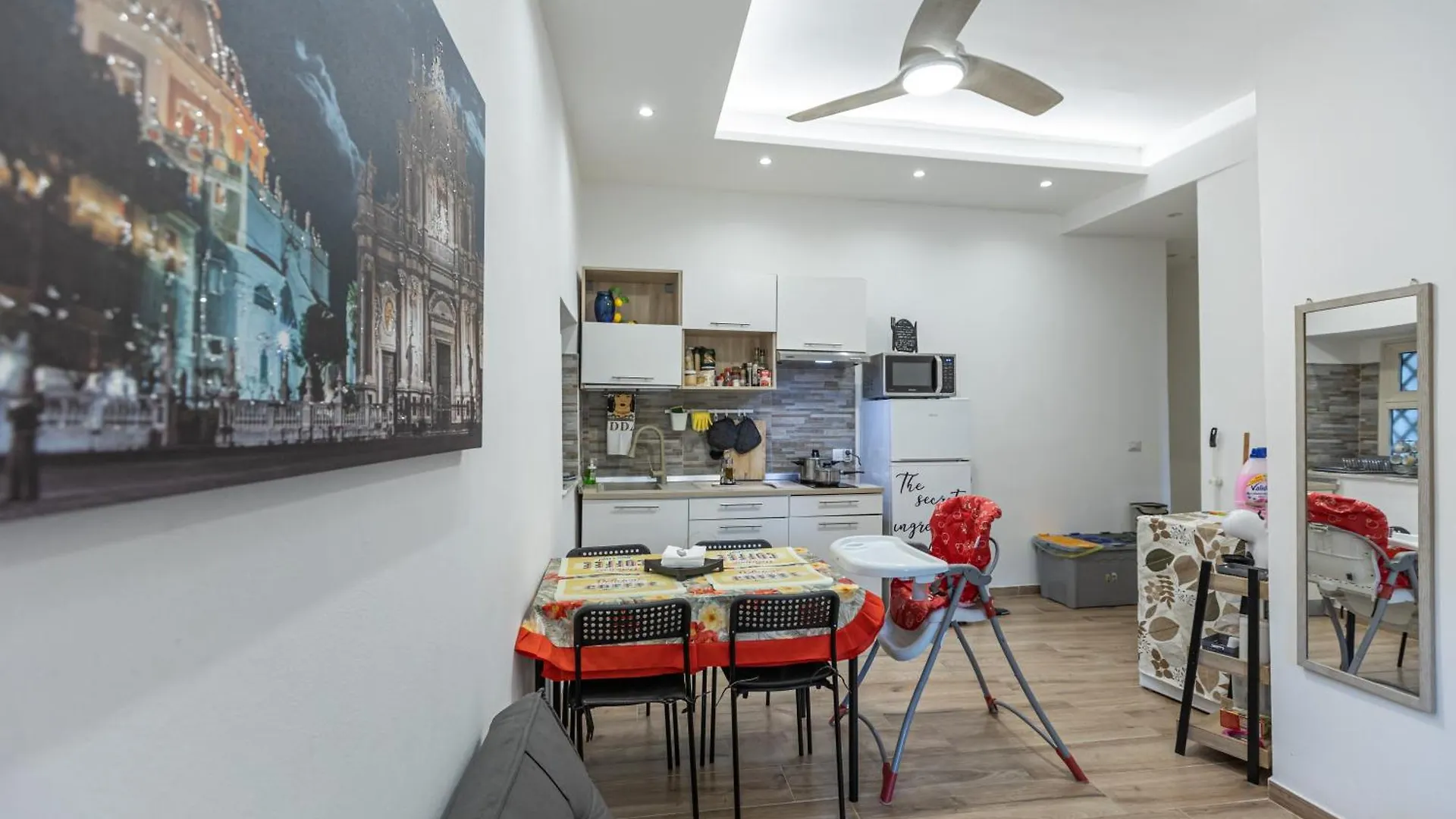 Al Castello-Independent House Villa Catania Nyaraló