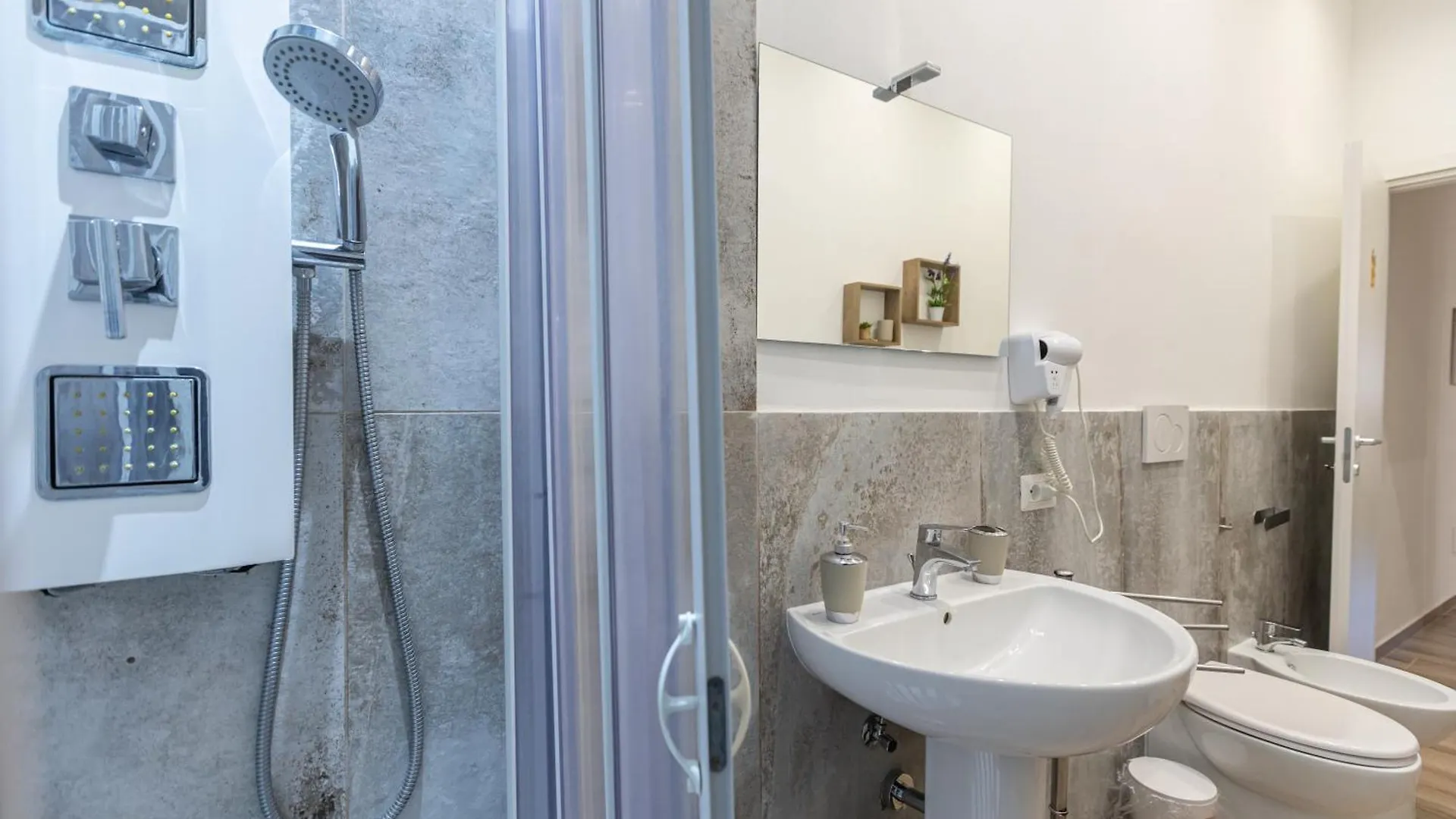 Al Castello-Independent House Villa Catania Nyaraló